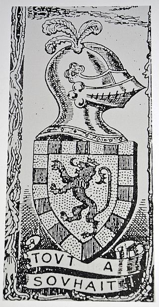 blason en noir et blanc d'uncasque de chevalier fermé à l'avan, avec 3 plumes sur le haut, en dessous un blason en fomre d'écu, portant un lion avec une couronne. La devise du dessous : tout a souhait - Agrandir l'image, fenêtre modale